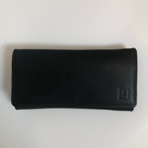 Handbags - Black 🖤 Large Leather Wallet